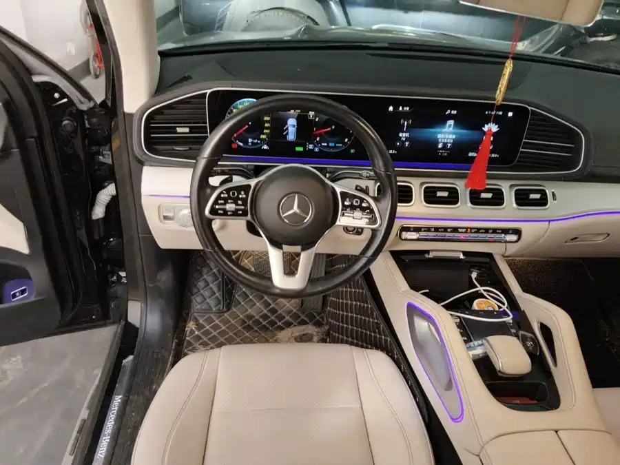 900x675_0_q87_c42_autohomecar__ChxpVmqvxySAHlpyAAIoelG0GGo924.jpg.webp
